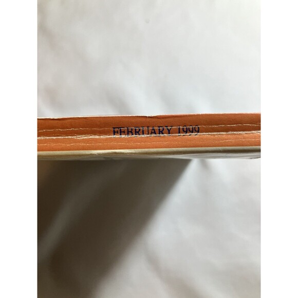 Isaac Asimov's The Magazine of Fantasy & Science Fiction 1990/1997/1998/1999 Lot - Picture 12 of 14